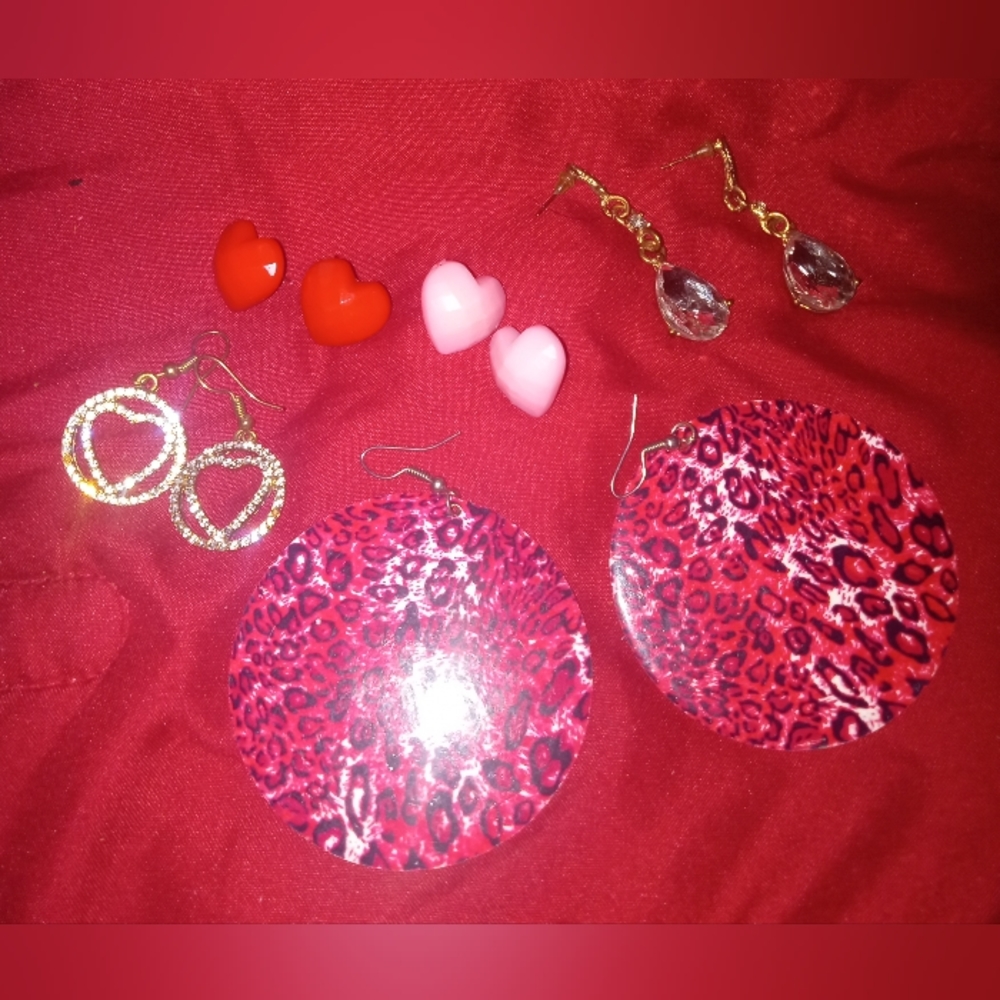 Lot of earrings